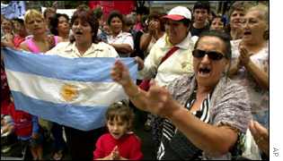 Argentines protest