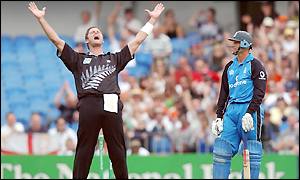 Nasser Hussain is given out lbw for 17 runs taking the score to 40-2