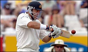 Matthew Hayden attacks the South African bowling at Newlands