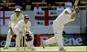 Graham Thorpe and Andrew Flintoff record the highest sixth wicket partnership in England's history