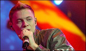 Korben was the first of the 10 finalists to sing