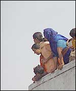 Viewing the Ayodhya procession