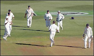 Caddick claims the wicket of Matthew Horne, bowled for eight