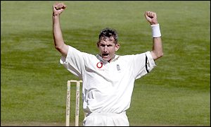 Caddick's six for 63 is his second successive five-wicket haul