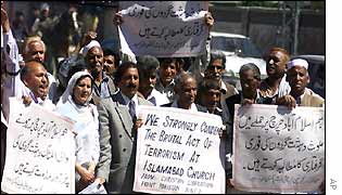 Christians at a protest demonstration in Peshawar