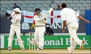 Astle turned down the umpire's offer to call off play due to bad light