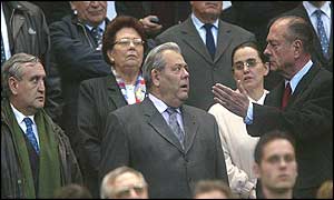 Jacques Chirac demands an apology