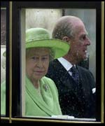 the Queen and Prince Philip on their way to the Mound