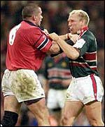 Neil Back (right) and Alan Quinlan 