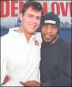 Mike Tyson poses with former world cruiserweight champ Glenn McCrory