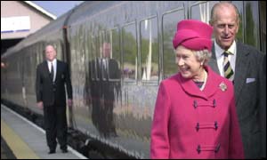 Queen Elizabeth II and Prince Philip prepare to board the Royal Train