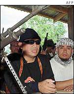 Abu Sayyaf leader Abu Sabaya (left)