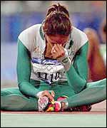 Cathy Freeman is overwhelmed after winning 400m gold in Sydney