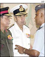 The chiefs of Indian army, navy and air force staff confer before meeting PM Vajpayee