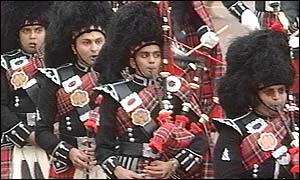Hindu bagpipers