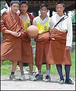 Young basketball players