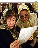Women at loya jirga