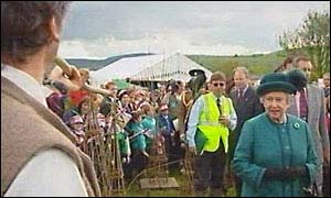 The Queen at craft fair