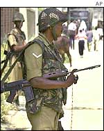 Indian soldiers in Kashmir