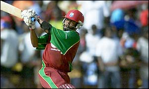 Brian Lara hit a valuable 47