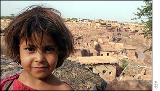 Afghan girl refugee outside Islamabad