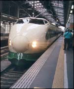 Shinkansen arrives at Niigata station
