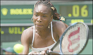 Venus Williams returns with a powerful forehand
