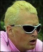 Dario Frigo, Paris-Nice winner in 2001, leads that year's Giro before being thrown out