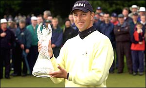 Soren Hansen shows off the Irish Open trophy