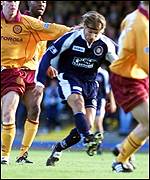 Claudio Caniggia in action for Dundee