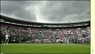 The rain was already spitting before the pair began play