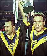 Laurie Daley (left) and Gorden Tallis celebrate Ashes victory in 1997
