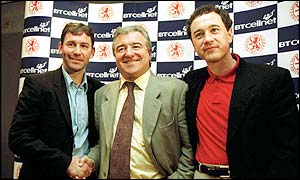 Bryan Robson, Terry Venables, and Steve Gibson in December 2000 at Middlesbrough