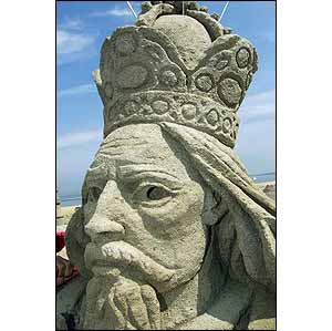 Sand sculpture of Emperor Karl IV 