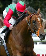 Mister Links, ridden by Richard Hughes