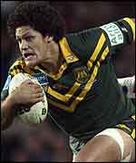 Willie Mason charges at the Great Britain defence