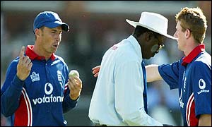 Hussain was upset when the ball was changed