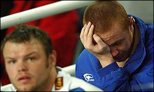 Woe for Kris Radlinski (right) and Keiron Cunningham during GB's defeat