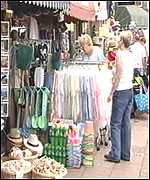 Souvenir shops in Torquay