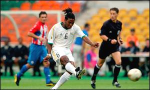 MacBeth Sibaya playing in South Africa's World Cup match against Paraguay