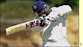 De Silva was quick to seize on anything loose