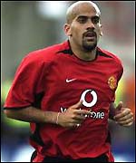 Manchester United's Juan Sebastian Veron