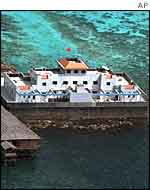 Mischief Reef with Chinese flag flying from it on the Spratlys