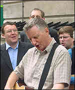 Billy Bragg and MPs Watson, Wright and Brennan