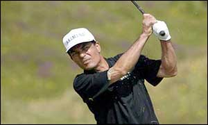 Japan's Sugai Noboru held at four-shot lead after two rounds of the British Senior Open