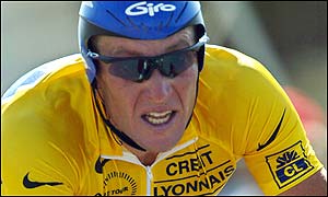 Armstrong finishes almost a minute ahead of the field