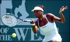 Venus Williams in action at the Bank of the West Classic