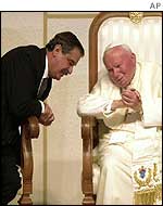 Pope John Paul II with Mexican President Vicente Fox