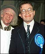 Harry Enfield and Paul Whitehouse in character