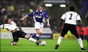 Former Everton midfielder Paul Gascoigne